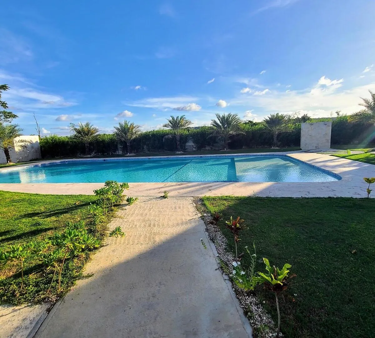 Villa In Punta Cana With Pool In Common Area