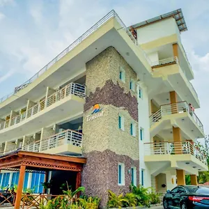 Bella Vida Formerly Tomasol Hotel